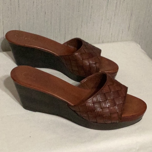 Cole Haan clogs. - Picture 4 of 7